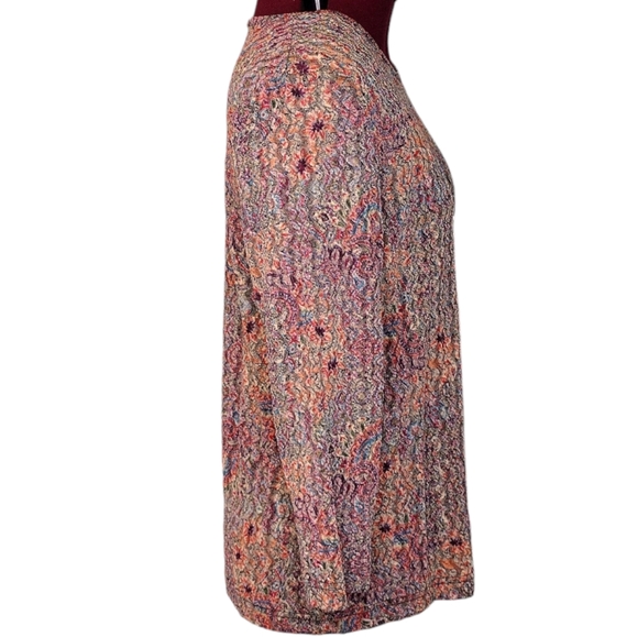 NWOT Size M colorful textured Paisley stretch blend round collar long sleeves - Picture 2 of 5